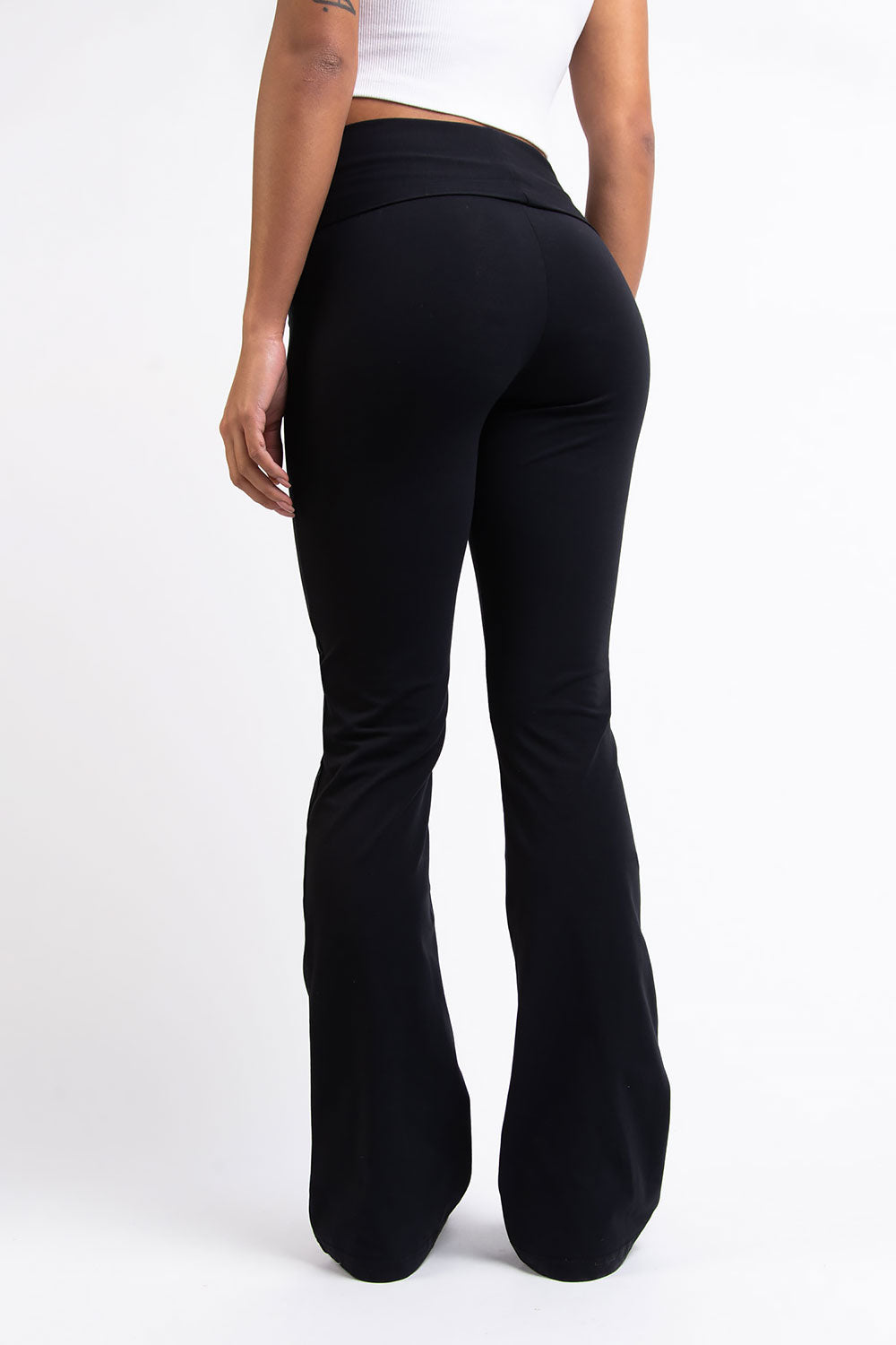 Geri 01High Bootcut Leggings - Black