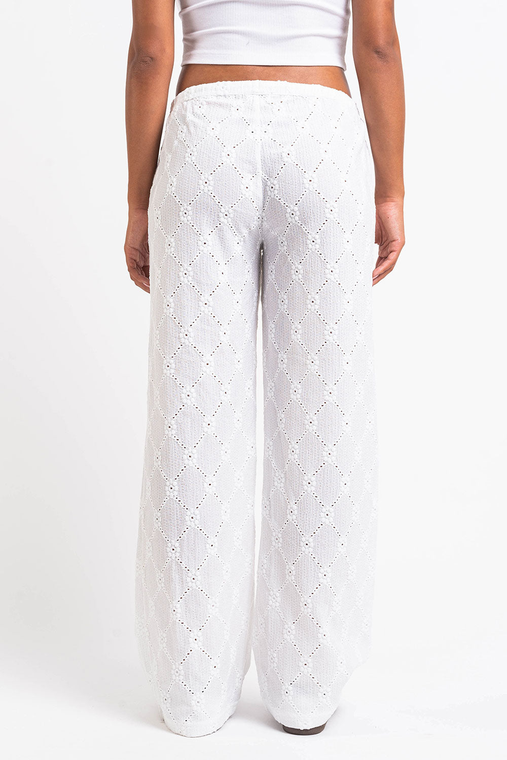 Mel 08Mid Straight Lace Pants - White