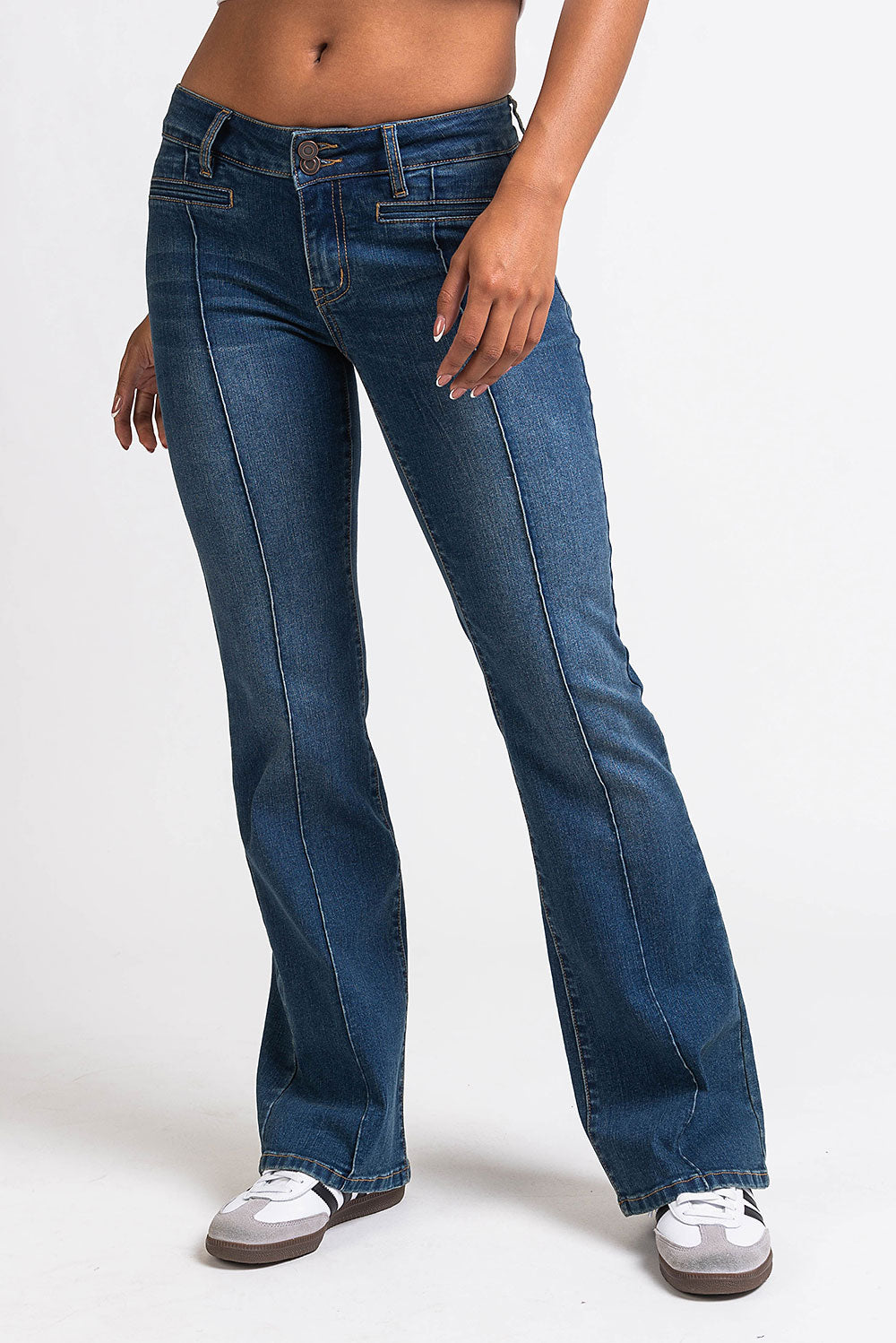 Claire 02Low Bootcut Jeans - Vintage Blue – MADLADY
