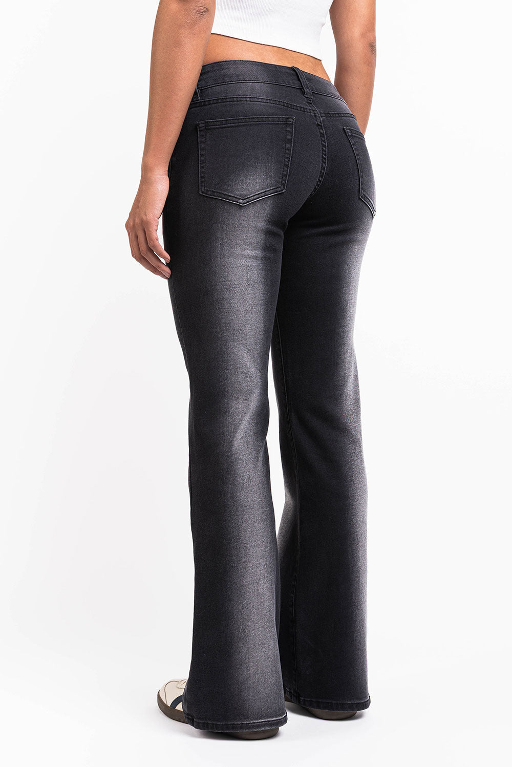 Taylor 02 Bootcut Jeans - Washed Black