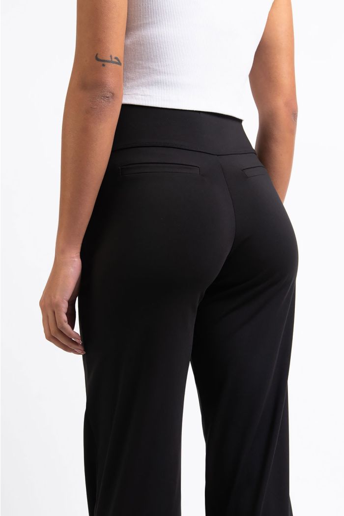 Holly 03High Activeflex Straight Pants Black MADLADY